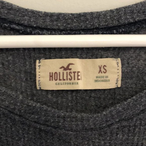 Hollister blue flowy top size Xs - Picture 3 of 6